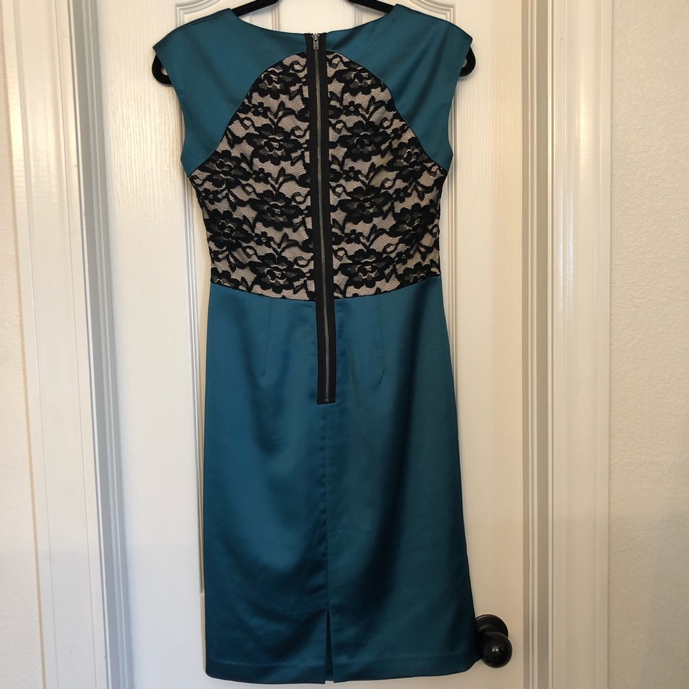 Maggy London  Cocktail Dress with lace back .  EUC - Picture 3 of 7